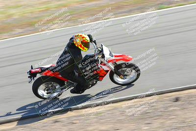 media/Feb-05-2023-Classic Track Day (Sun) [[c35aca4a42]]/Group 1/session 1 turn 9/